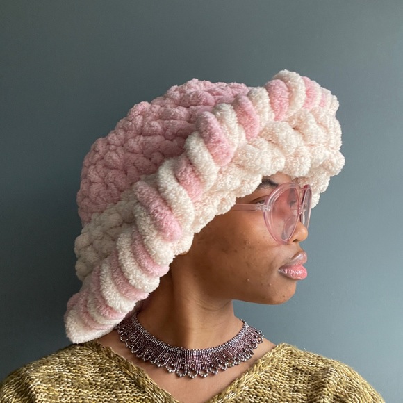 IM BACK. - Picture 1 of 1